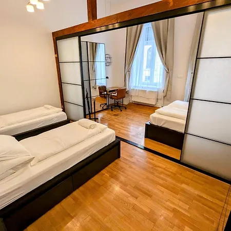 O 38 Family Luxe Apartman Budapest